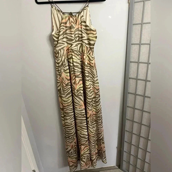 Vero Moda - Animal print maxi dress - US4 / UK 8 - Picture 5 of 8